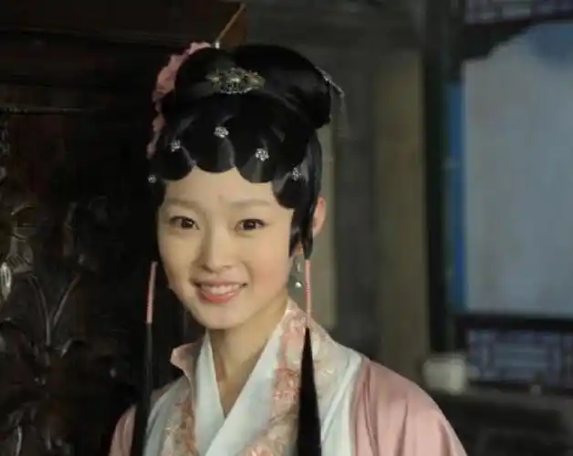 香菱是红楼梦里最可怜最让人意难平的人物之一.