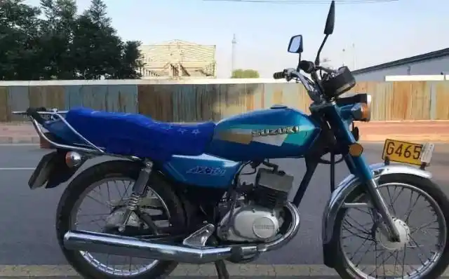 买一台嘉陵70就算是非常了不起了,对于能买得起铃木ax100这样摩托车的