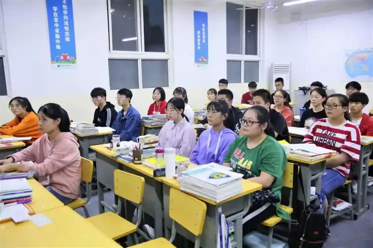 武汉新高考复读辅导班(武汉复读学校 高中复读班)