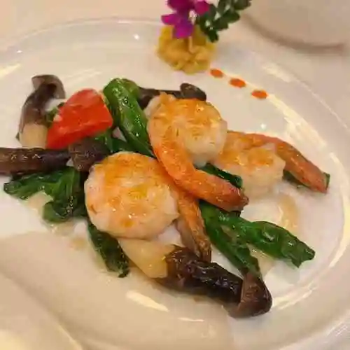 利苑酒家(珠江新城店)-"千叶豆腐:算是功夫菜吧,切的一片片很均匀.