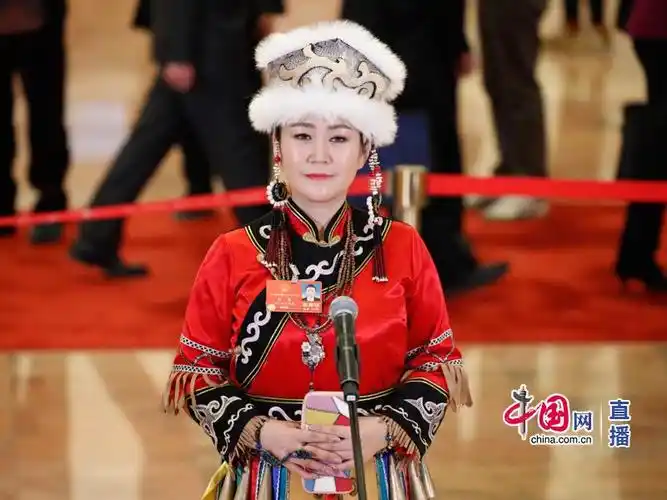 刘蕾:发展民族旅游 不让赫哲族文化失传