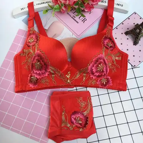 本命年性感牡丹花刺绣文胸套装钢圈聚拢胸罩收副文胸