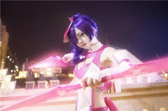 不一样的爱心护理阿轲cos,但是可爱程度没两样