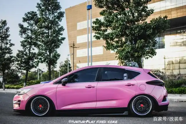 黄金周特别企划|吉利帝豪gs,改装之后粉嫩又可爱!