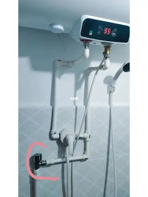 理想的安装位置是不是我画画标注的地方呢?#花洒增压  #电热水器