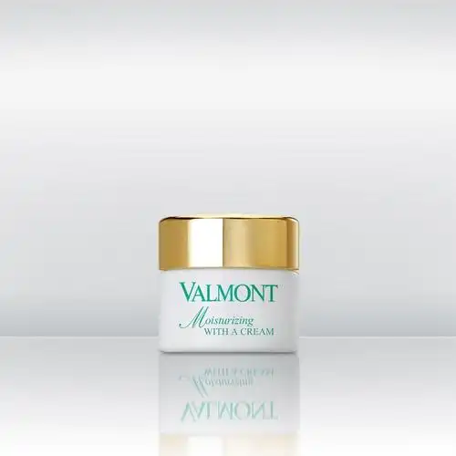 水润保湿面霜也是法尔曼家热卖的一款,简直就是干皮妹子的福音,换季