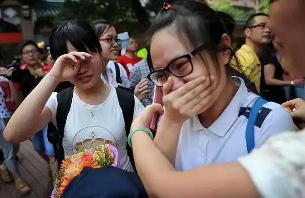 不得不到外地求学,在"高考移民"严抓的当下,什么情况学生才不算高考