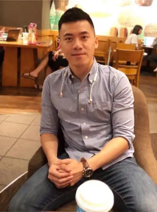 32岁离异男征婚照片(id:2648992)_北京北京征婚交友_我主良缘网