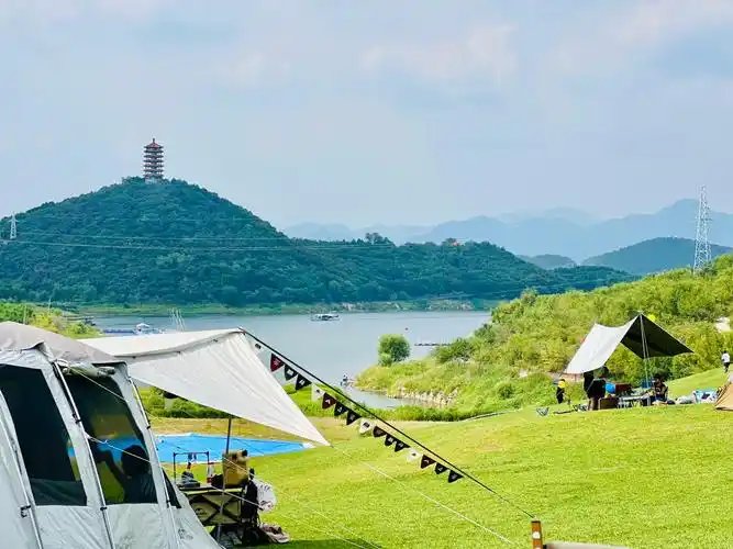 带娃露营金海湖大溪水亲子营地