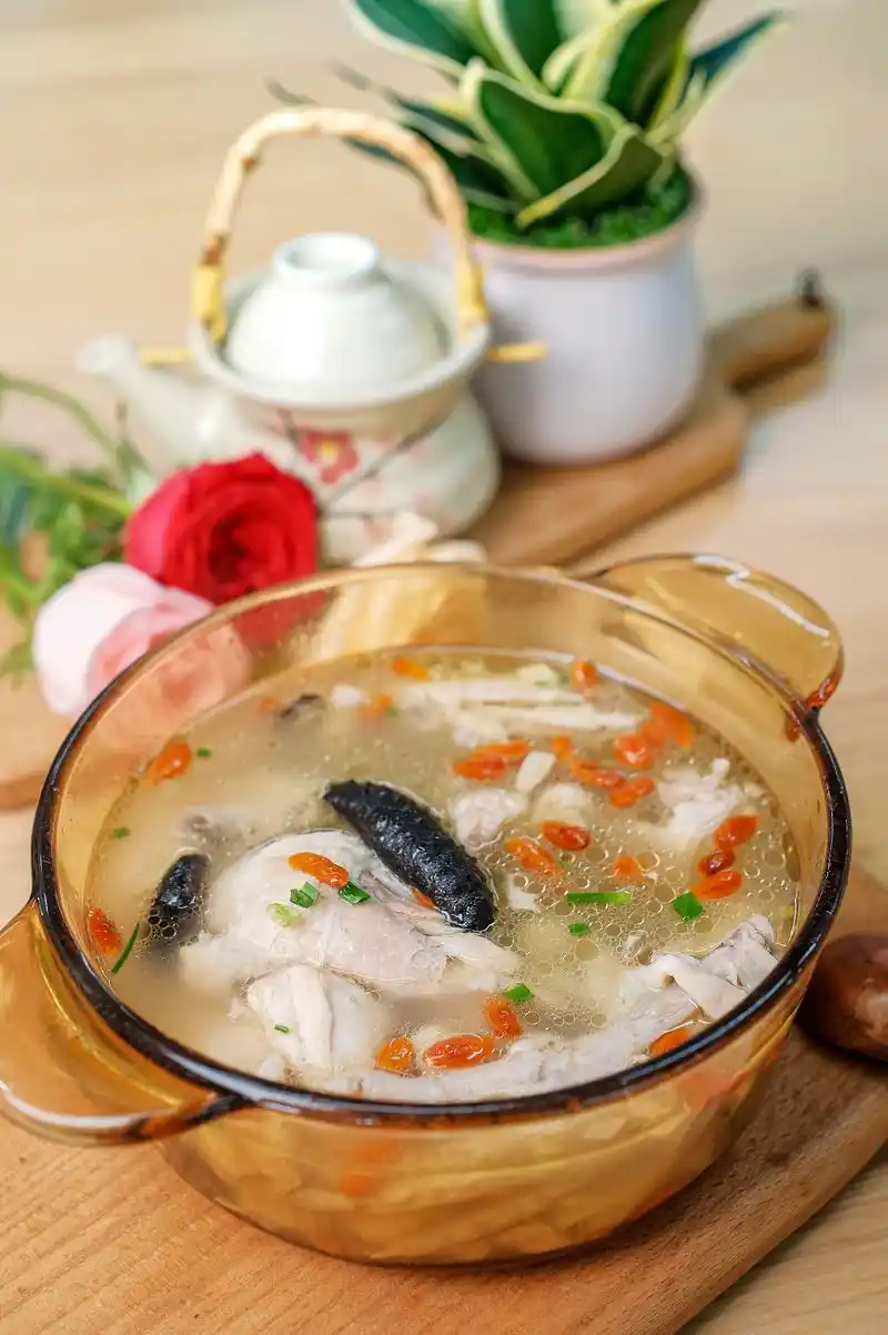 营养又美味的海参鸡汤,是时候炖给妈妈吃啦!