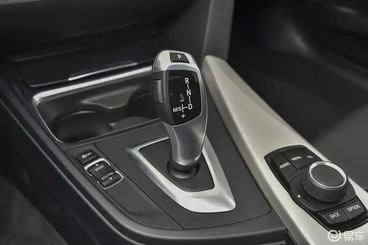 【宝马3系gt2015款320i 领先型换挡杆汽车图片-汽车图片大全】-易车