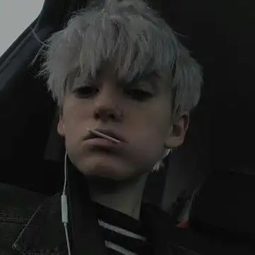 超火超帅气的微信欧美男生头像