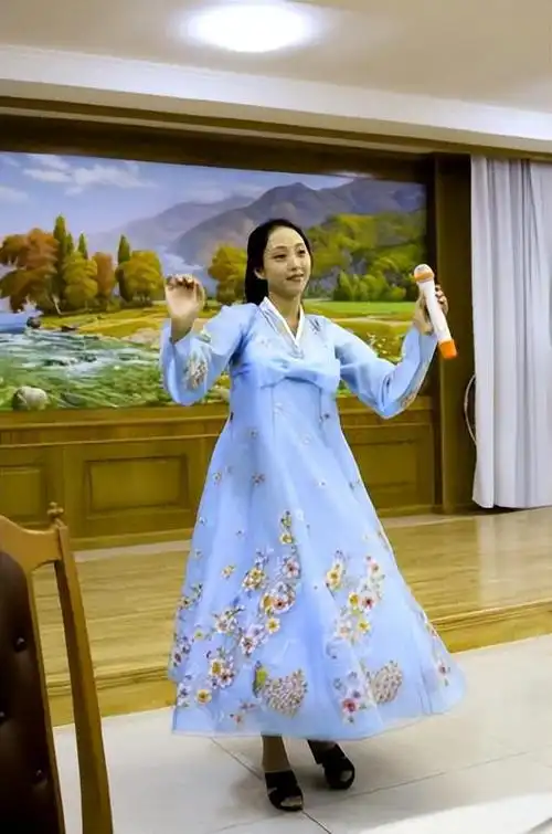 朝鲜姑娘到中国打工后,直言迷上中国,不想回朝鲜!
