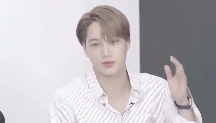 金钟仁世界第一可爱,金钟仁私服,金钟仁自拍