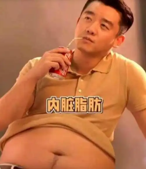 在不少网友眼中郑凯一智是身材非常匀称,是个有健康肌肉的小伙子,因为