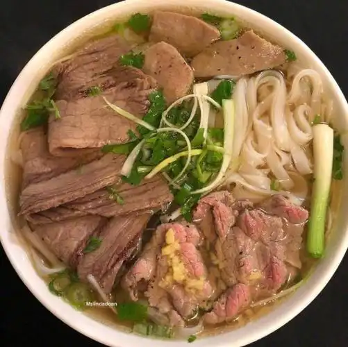 食图(睡前一碗面,招恨多少人)