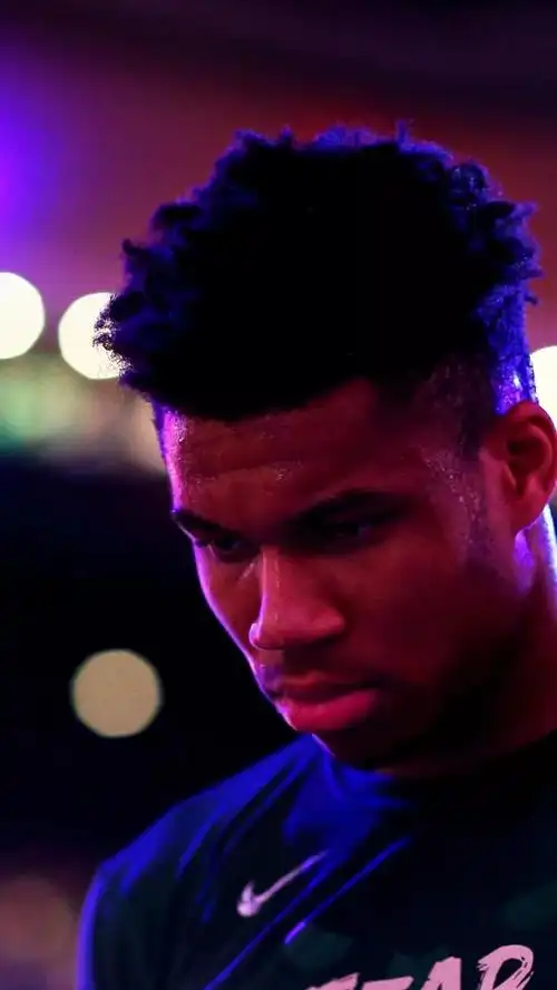 字母哥阿德托昆博