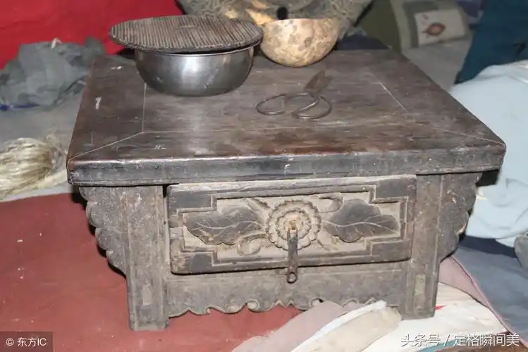 我的年#这是一组农村老物件图,记得以前家家都有这些老家具,现在己貂