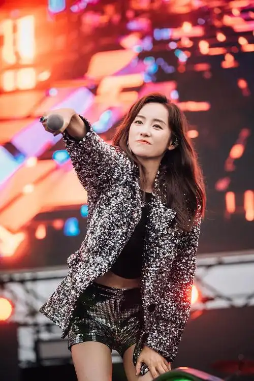 吕一音乐节首秀