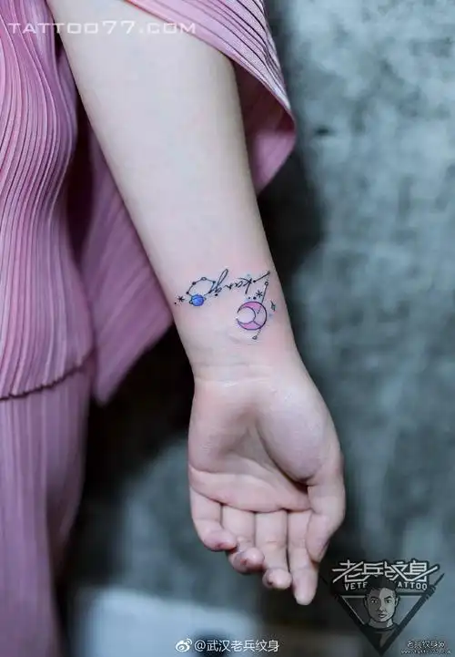 纹身图案大全         (0) 喜欢         浏览           手腕