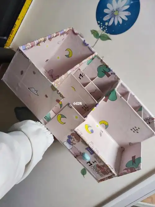 废物利用手工书架77笔筒