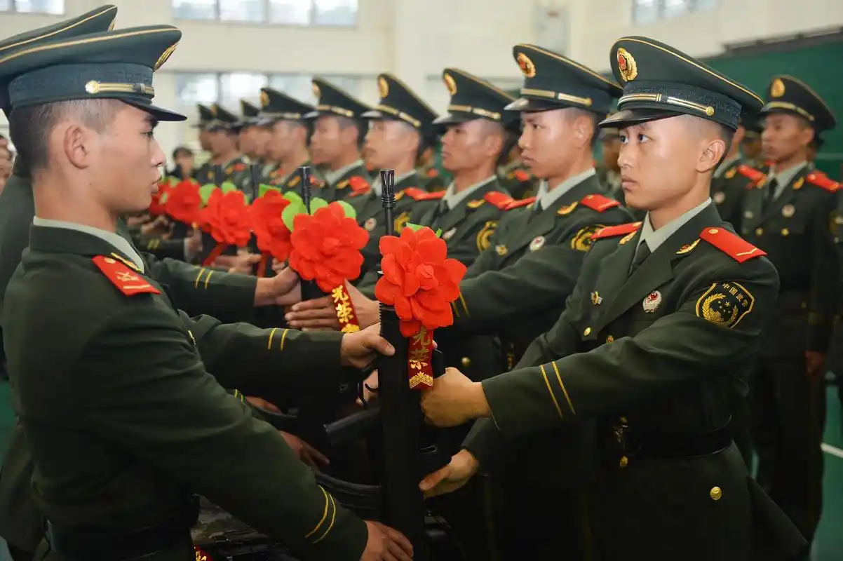 参军入伍后想转士官?有两条路可以选择,新兵和父母应该知道