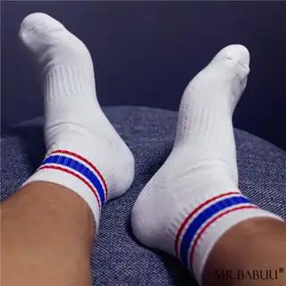 男运动毛巾底加厚中筒男袜吸汗纯棉防臭街头嘻哈白色潮袜控白袜子