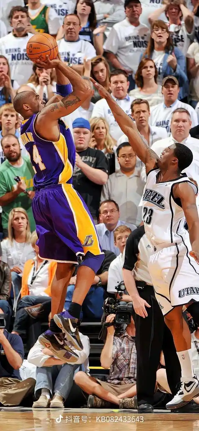 4k高清#科比布莱恩特 后仰跳投!#"你的后仰没有酒,我愿醉 - 抖音