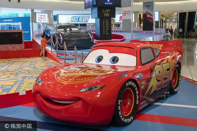 《赛车总动员3》下月登陆院线,"闪电麦昆"亮相上海商场