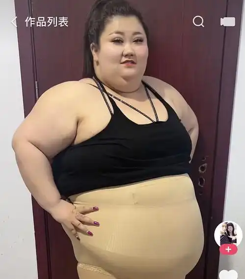 女吃播体重超300斤被丈夫嫌弃像猪头肉网友醒醒吧