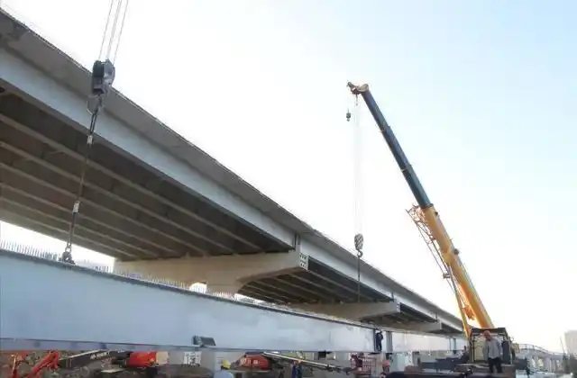 路泽太高架项目13万吨钢板梁施工全面收官