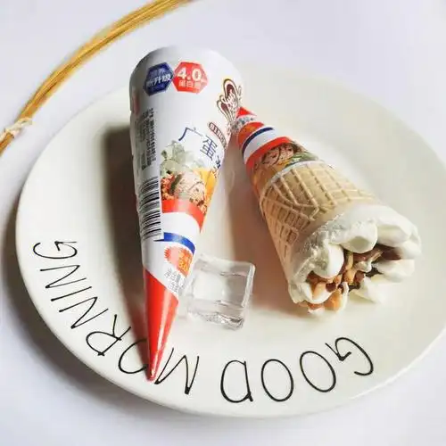 还有渣渣菠萝冰棍,大头娃娃甜筒,麻将冰棍等