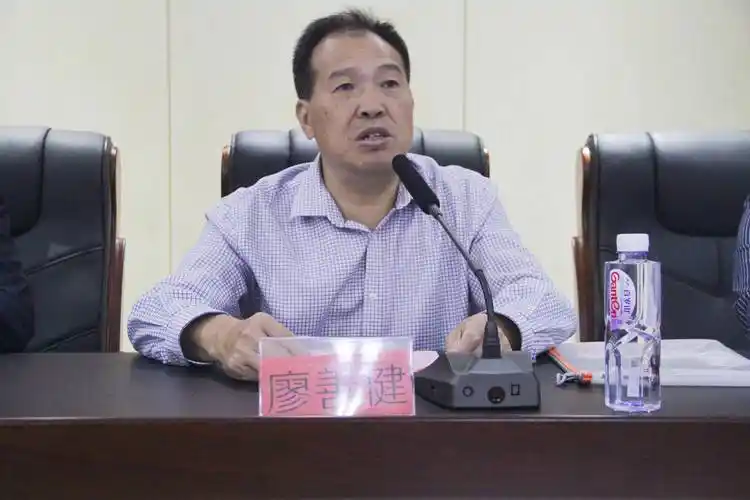 知识赋能点亮星空三明市沙县区举办守护星星家园家长课堂公益活动