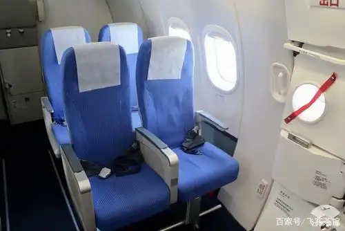 南航阿娇arj21初体验!后两排"小包间"座椅,甩窄体公务舱n条街