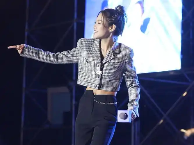 梦然少年现场版