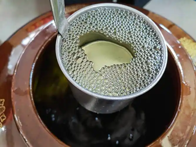 河北那些喝低价的白酒的人是什么原因