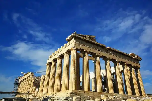 世界第一位哲学家:仰望星空时,却不知脚踏实地