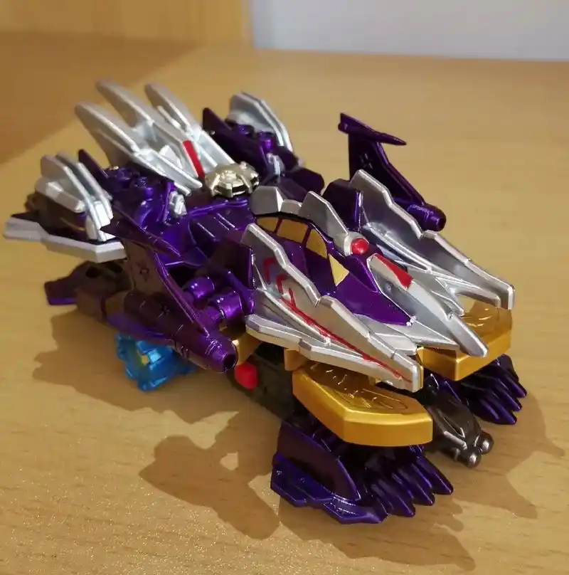 龙战骑幻影骑#骑刃王之铁甲威虫 #经典国漫动画推荐 #抖音小 - 抖音