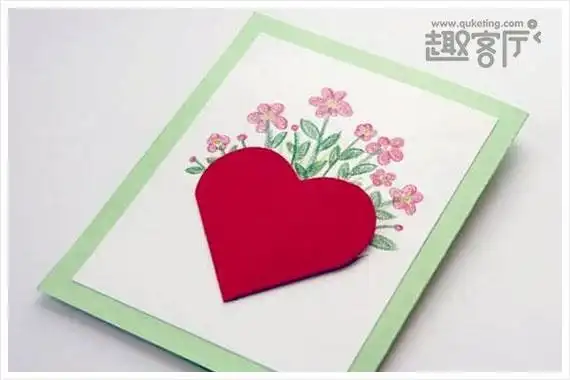 用闪片和白纸做贺卡用闪亮纸做贺卡