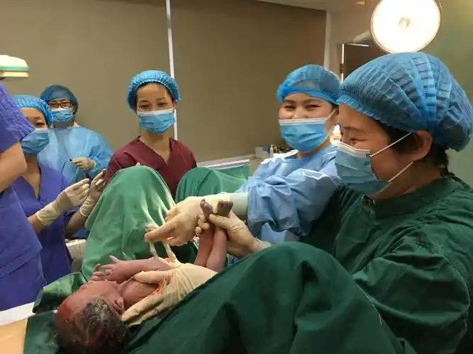 臀位高龄孕妈自然分娩产程经历