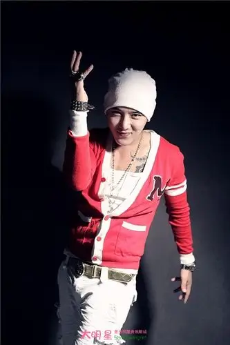 李桢航是谁 李桢航个人资料和现在女友的照片(3)