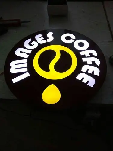 亚克力镂空灯箱.