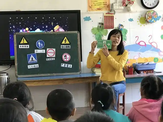 【展风采,促成长】――古水镇中心幼儿园教师公开课