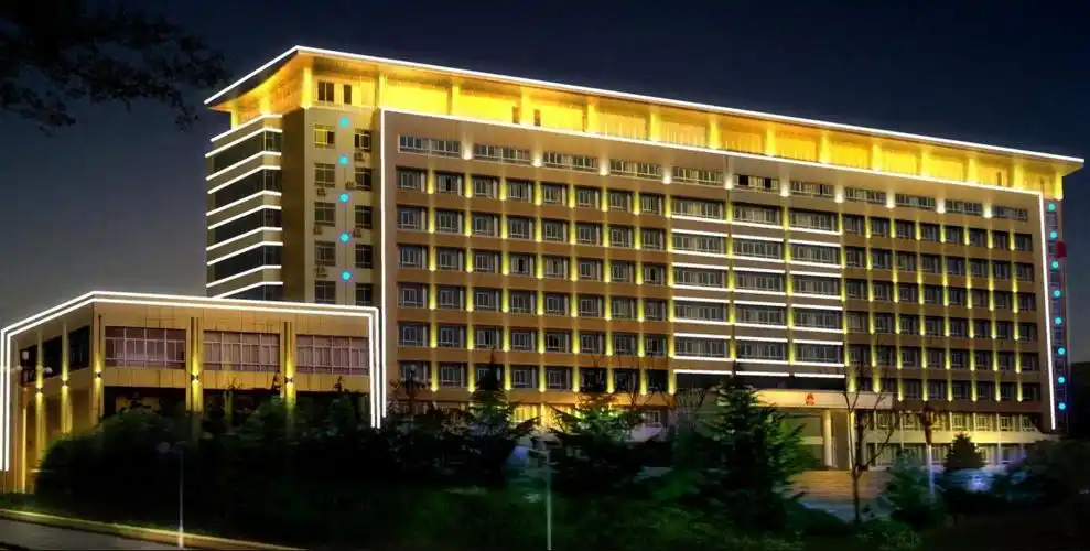 户外楼宇亮化用什么灯具效果好