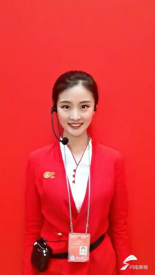 "以中共十一届三中全会为标志,中国开启了改革开放历史征程,从农村到