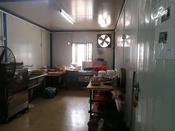 新生社区开展工地集体食堂食品安全巡查工作情况