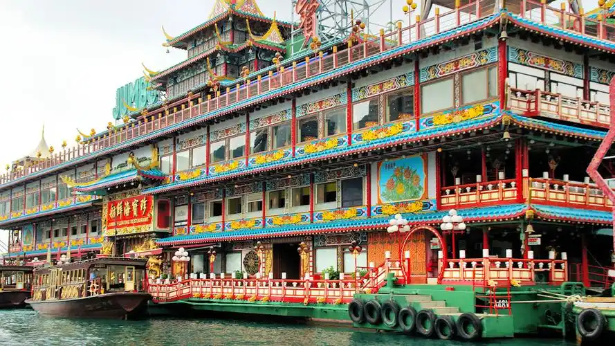 "珍宝海鲜舫"离港遇风浪,沉没南海难打捞#香港#珍宝海鲜舫