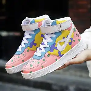 恩施耐克秋冬款高帮运动嘻哈鞋子aj1女鞋四色鸳鸯ulzzang勾勾鞋潮