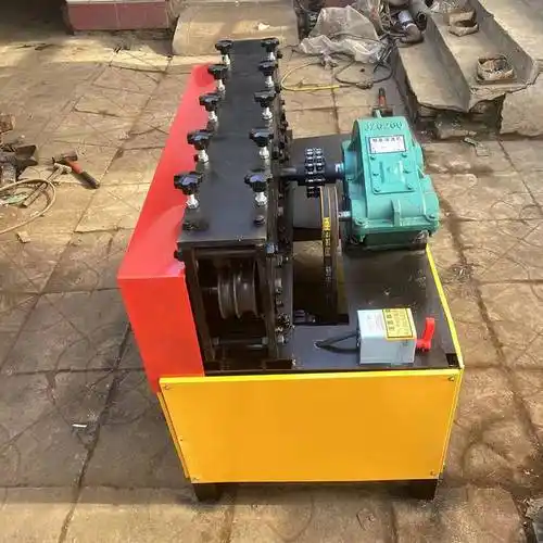 脚手架钢管调直机弯管圆管校直机除锈刷漆一体机