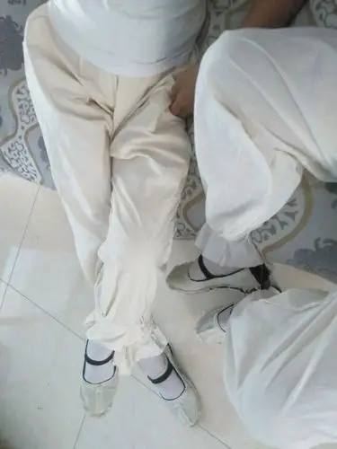 在家守孝的女人 - 丧俗论坛 - 白衣居士